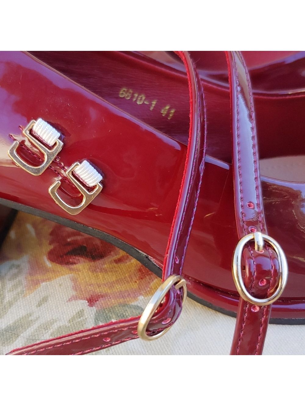 Women's Patent Burgundy Mary Jane Shoes with Block Heels size US 10 Euro 41 - Picture 17 of 17